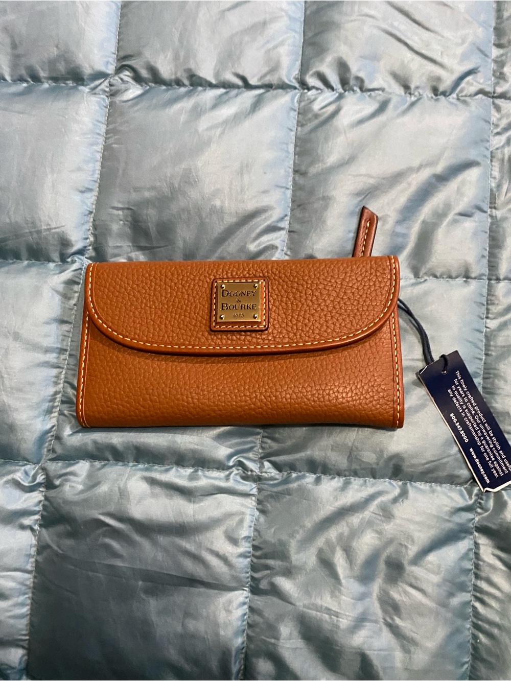 Dooney & Bourke Camel Pebble Leather Continental Wallet Retail $150